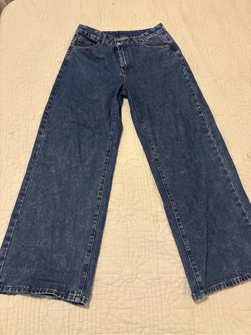 Medium blue wash baggy jeans